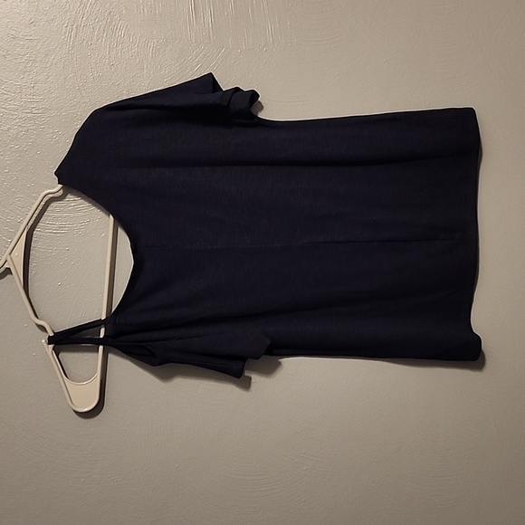 ⭐️5/$20⭐️off the shoulder top - Picture 4 of 4